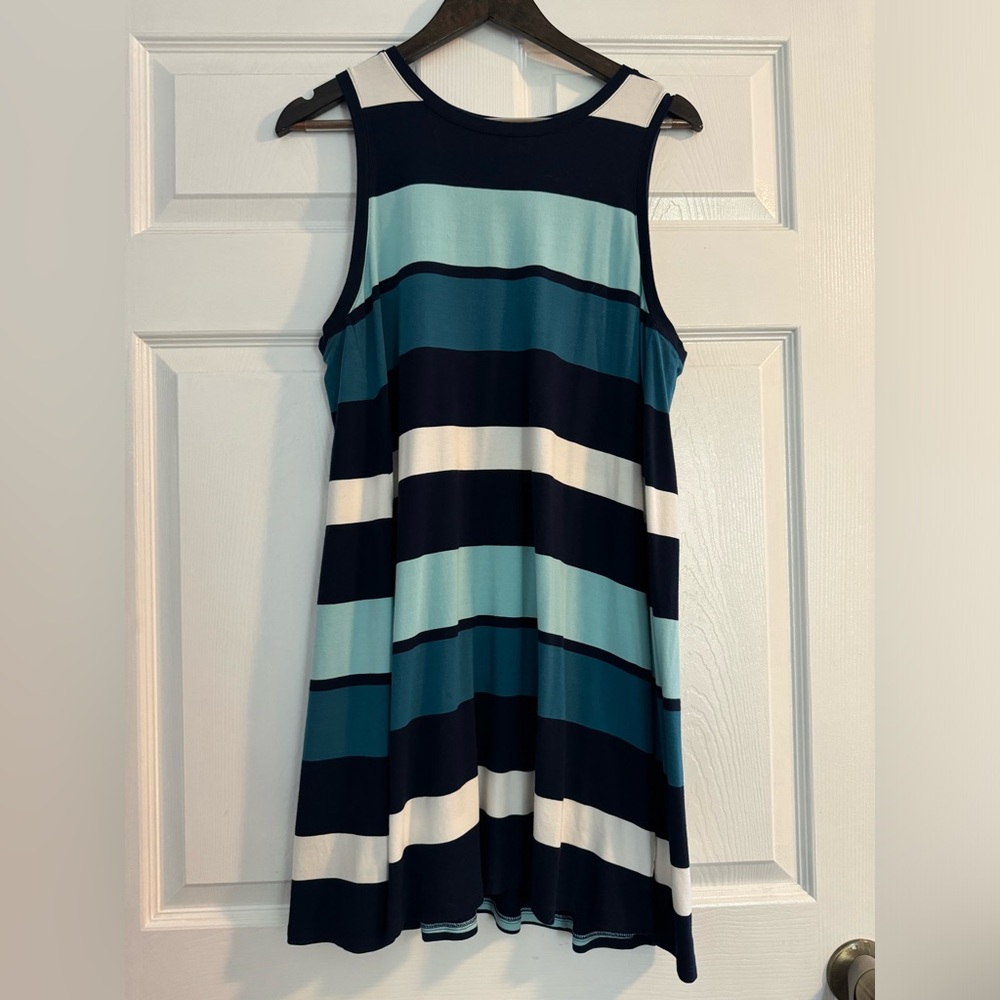 Sleeveless Loft Dress. Coastal block stripes. Size XL.